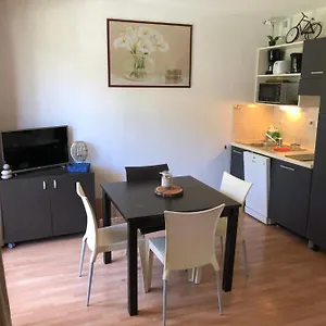 Vue Piste + Parking Souterrain Privatif Inclus Appartement