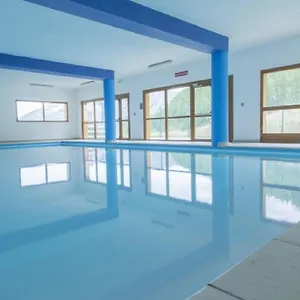 Superbe En Avec Piscine 1800 Appartement